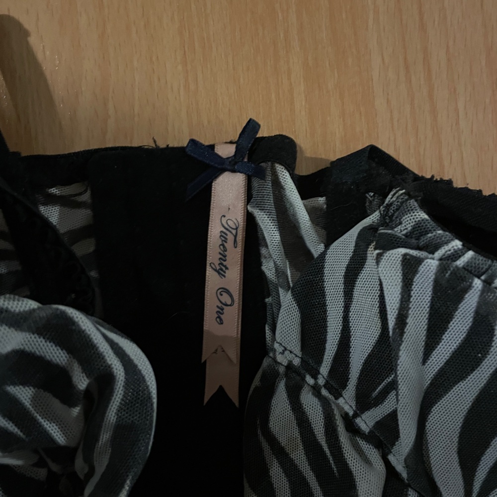 Forever 21 Zebra Print Bustier Top - Black and White - Picture 4 of 4